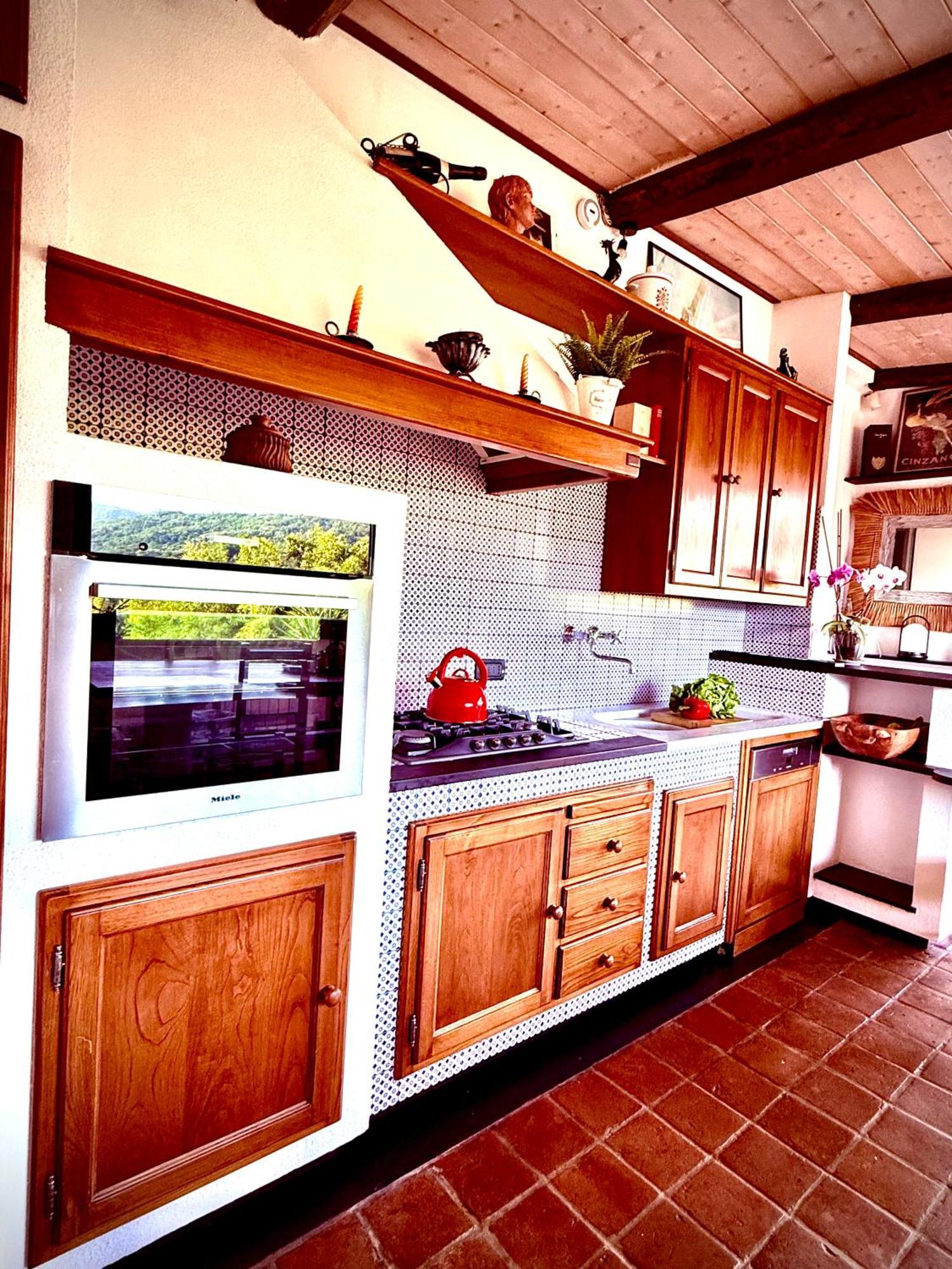 La Villetta - Cozy House With Parking, Wifi, Wall Box And Air Conditioning Rapallo Exterior foto